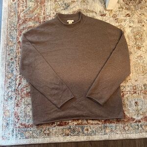 Sundance 100% cashmere sweater!